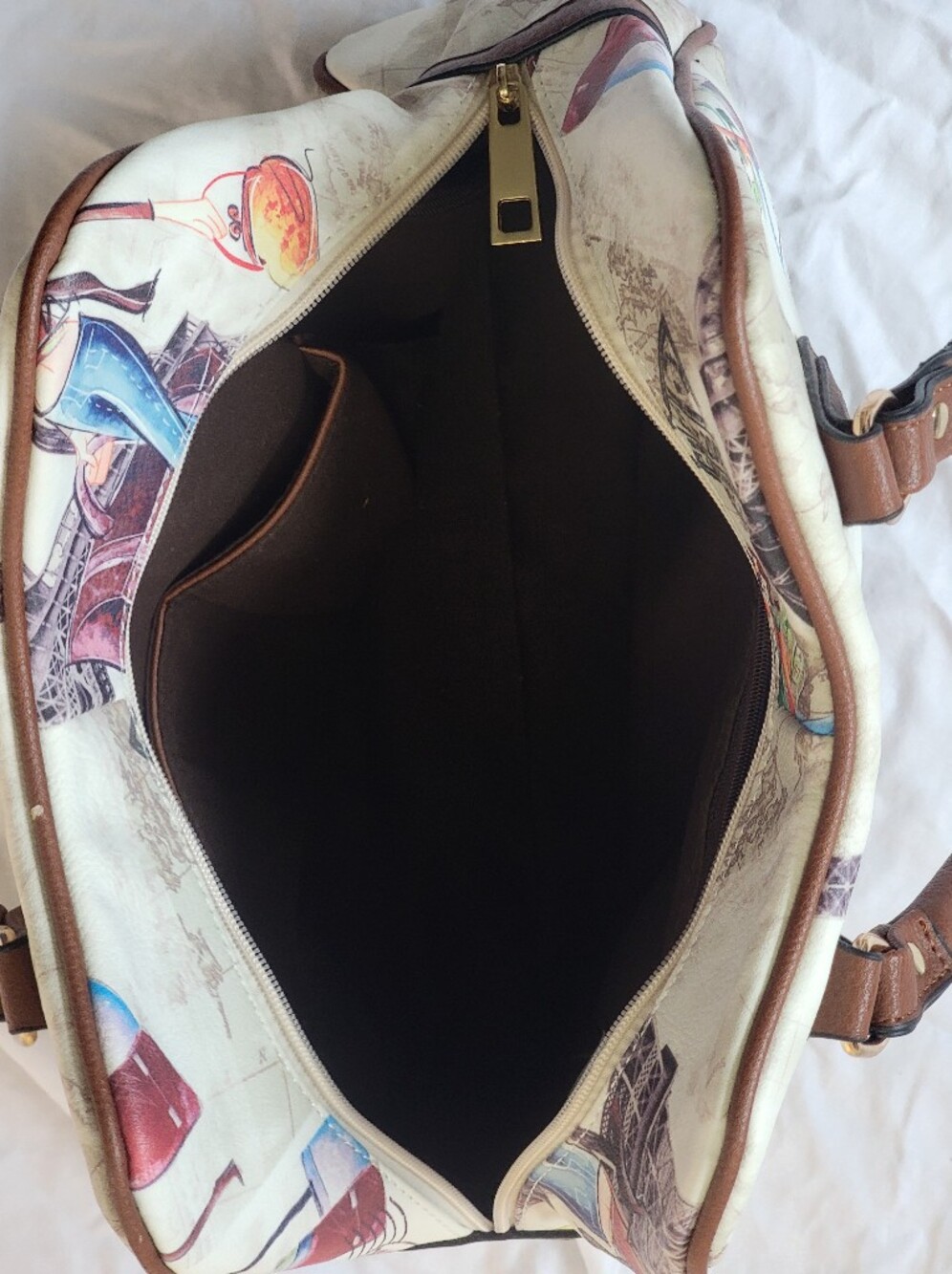 Paris/Eiffel Tower fashion illustration, top-handle satchel with dual handles - Picture 5 of 13